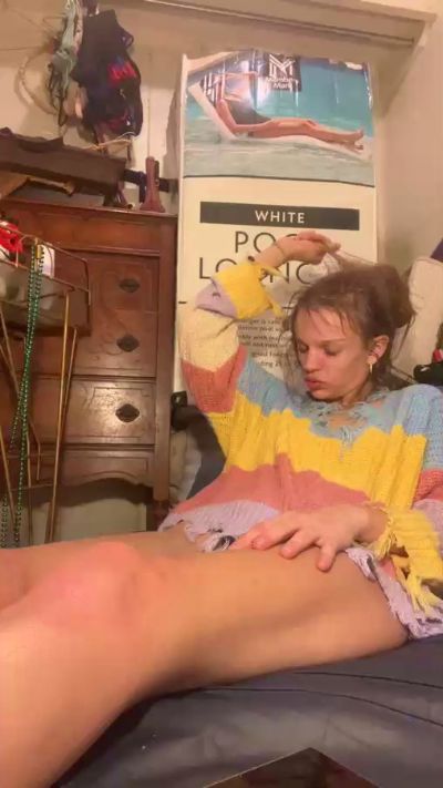firsttime_freak: عارضة كاميرا ويب على Cam4
