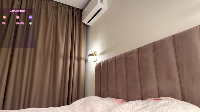 rebbecca-mancina di Flirt4Free: foto model webcam
