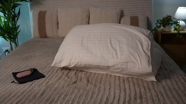 urblonde001 – уебкам модел в Chaturbate: снимки