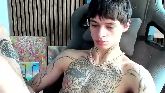 oliverrgroove di Chaturbate: foto model webcam