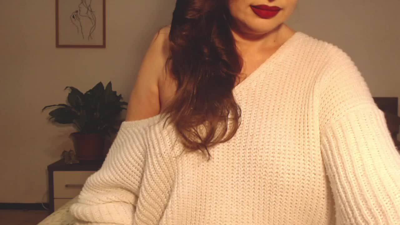 lutetia — XloveCam वेबकैम मॉडल: फ़ोटो