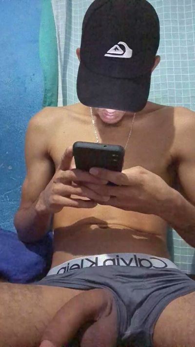dotadonovin19cm — Cam4 वेबकैम मॉडल: फ़ोटो