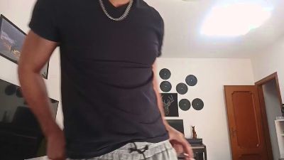 frabroker, model webcam de Cam4: fotos