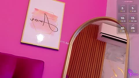naughtymommyy, model webcam de BongaCams: fotos