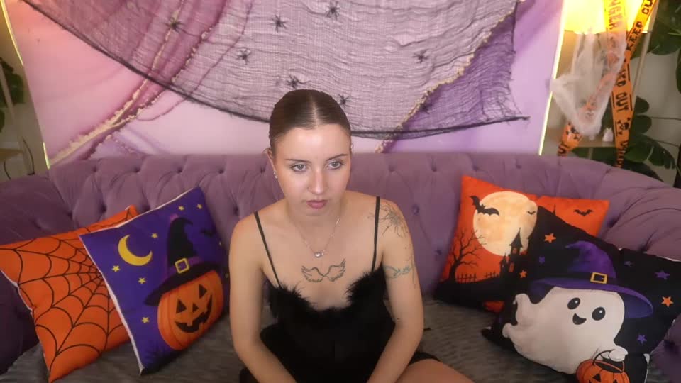 verawest, webcammodell på XloveCam: bilder