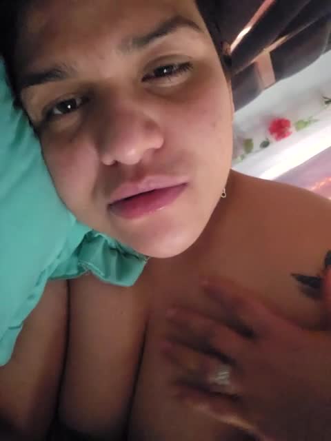 vivianathomson — XloveCam 直播模特:照片与资料