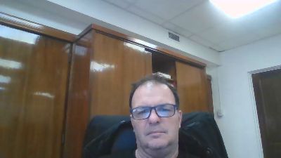 ivigui: عارضة كاميرا ويب على Cam4