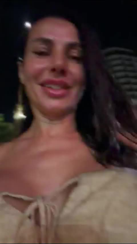 biankaleoness – уебкам модел в LiveJasmin: снимки
