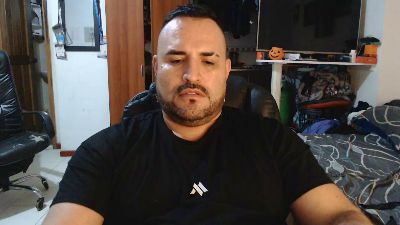 hazmetuyo24 – Cam4 webkamerás modell