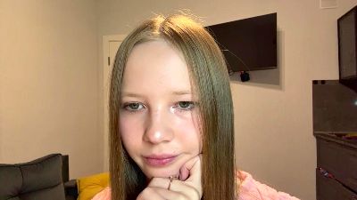 mabelleschifko, webcammodel op Cam4: foto's