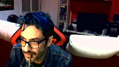 newparejaalm – Webcam-Modell auf Cam4