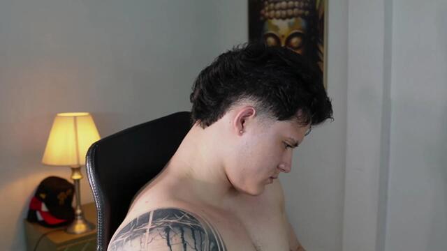 hazzan-velez në Flirt4Free: foto dhe profili
