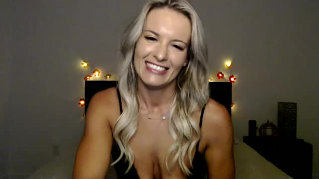 amber__xoxo na Chaturbate: fotky a profil