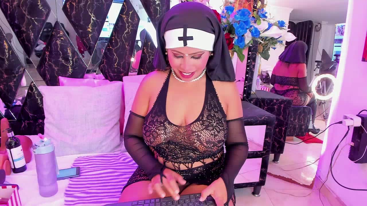 obedientandsexy, model webcam pe XloveCam: poze