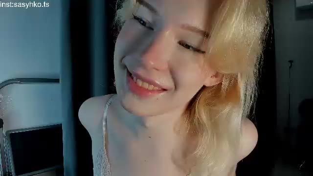 soska_albinosk — Chaturbate वेबकैम मॉडल: फ़ोटो