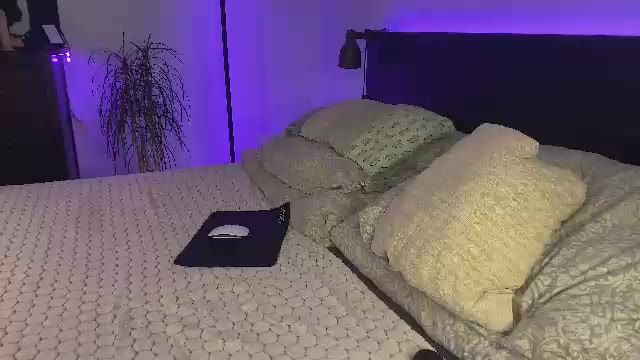 the_one_girl – Chaturbate modeli, fotoğraflar