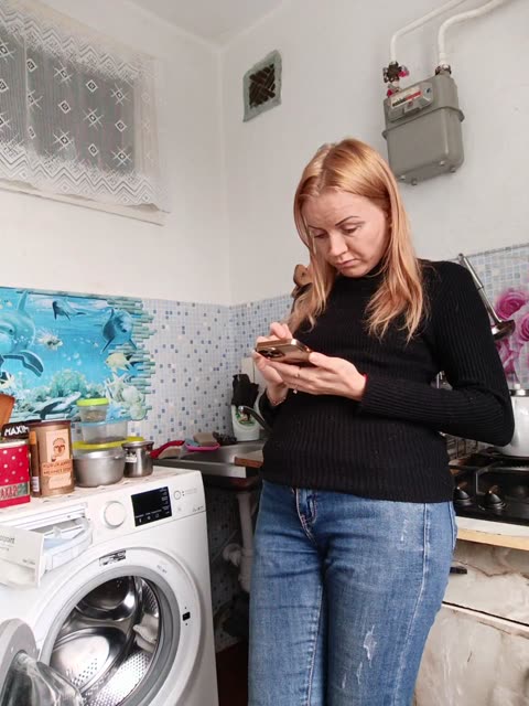 Preview photo of webcam model alenushka888 on BongaCams