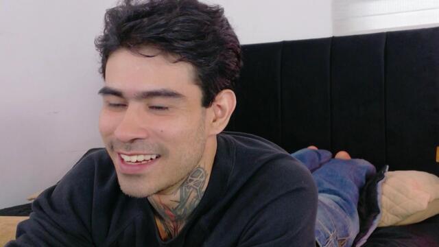 stefano-everet – Webcam-Modell auf Flirt4Free