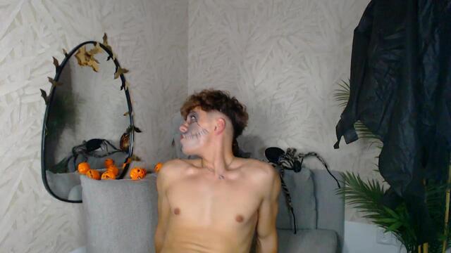 Preview photo of webcam model donny-depp on Flirt4Free