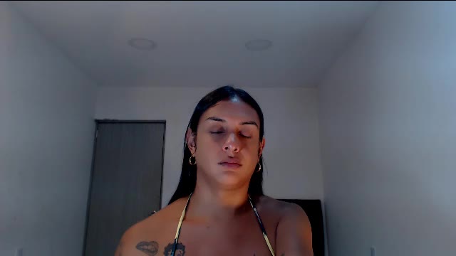 sexynatalia25, webcam model na Chaturbate: slike