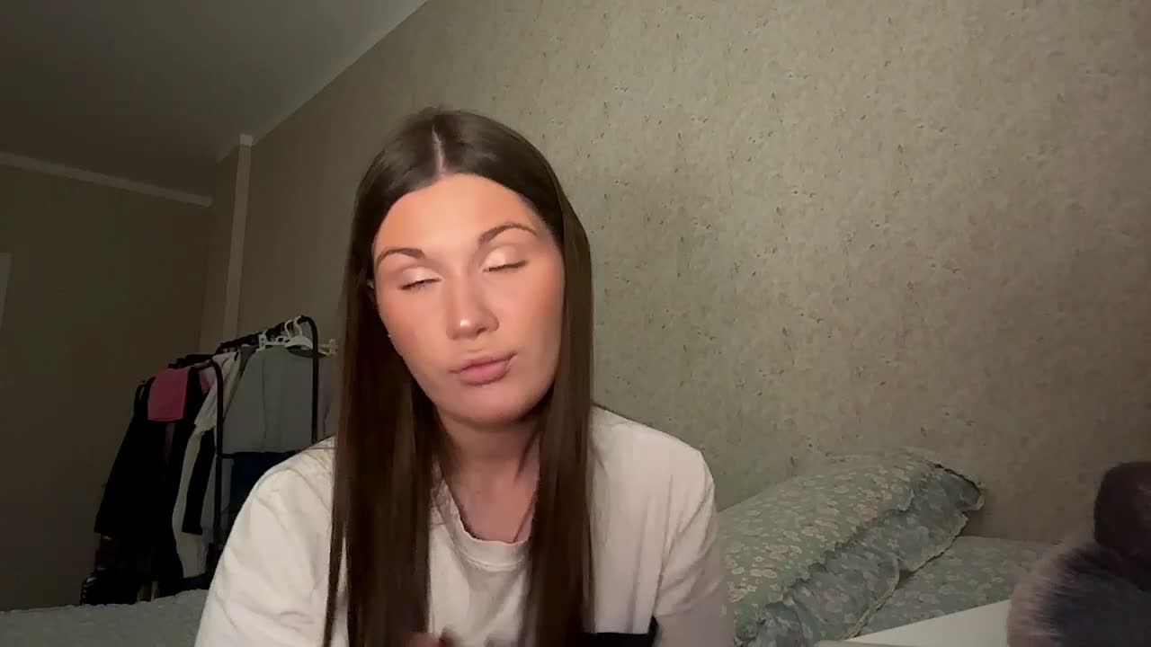 marvaoberdorf: عارضة كاميرا ويب على XloveCam