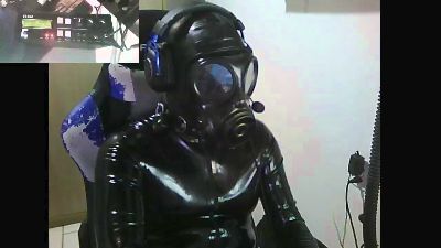 Preview photo of webcam model gummiguy_br on Cam4