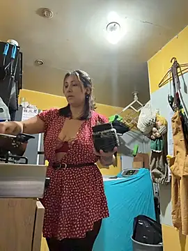 KittyObsession, μοντέλο webcam στο Stripchat