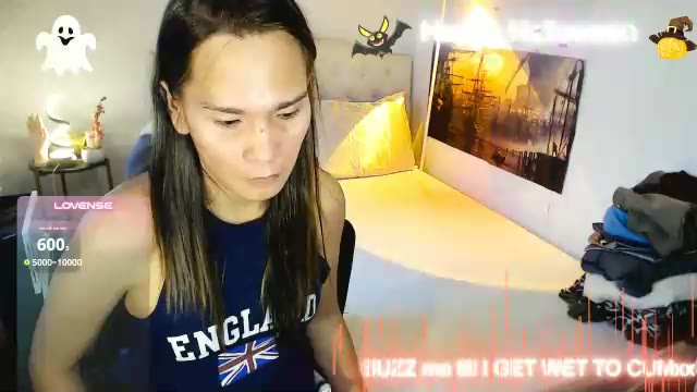 xqueenyasiandomcumx, webcam model na Chaturbate: slike