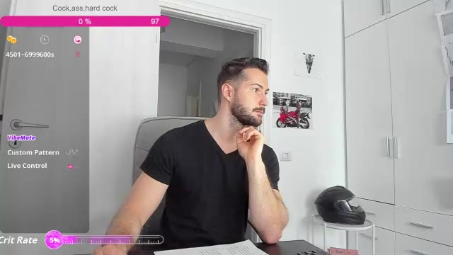 hard_chriss — Chaturbate՝ լուսանկարներ և պրոֆիլ