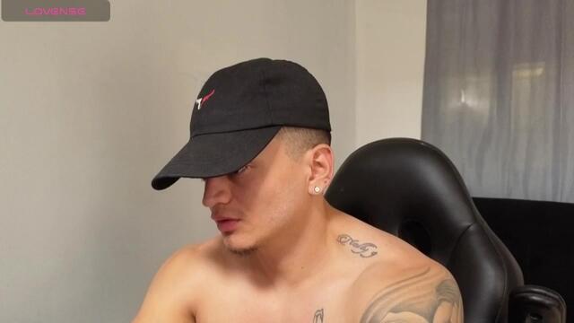 ahiezer — Flirt4Free: ფოტოები და პროფილი