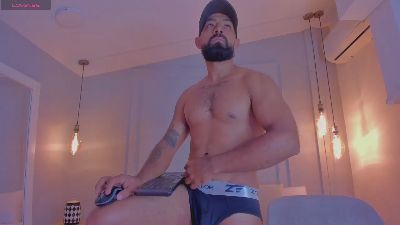 kylliamlevis ב-Cam4: תמונות ופרופיל