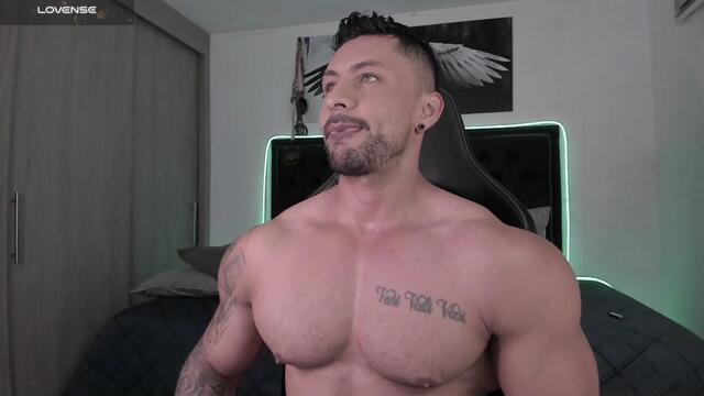 santiago-aesthetic, webcammodel op Flirt4Free: foto's