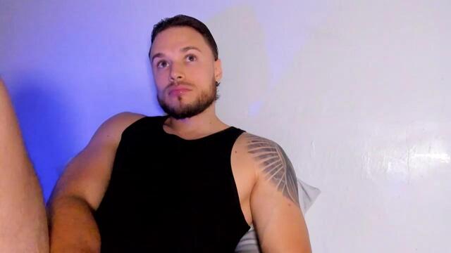 adrien-roche, modèle webcam Flirt4Free : photos