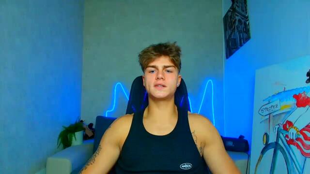 denny-howard, webcammodell på Flirt4Free: bilder