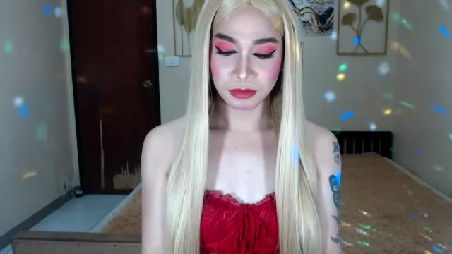 Preview photo of webcam model sweeteverdeen on Chaturbate