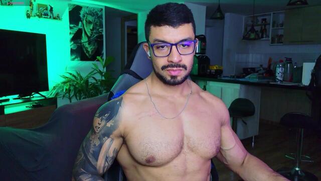Preview photo of webcam model anderson-jordan on Flirt4Free