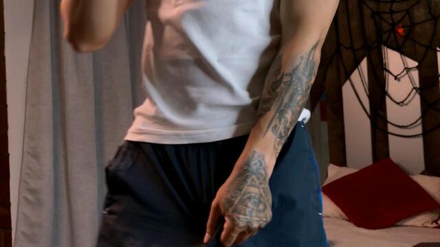 tony-petrov na Flirt4Free: fotky a profil