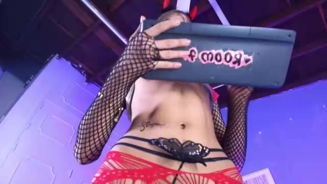 miaraven_ – уебкам модел в Chaturbate: снимки