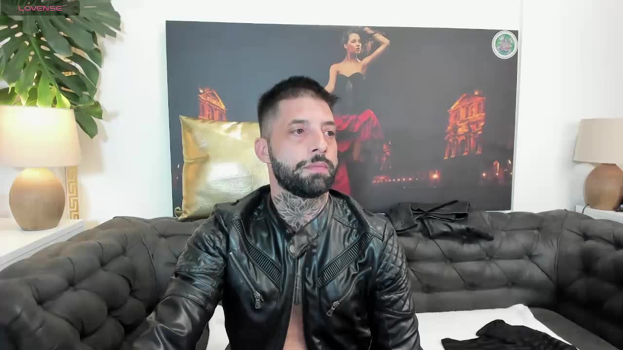 tommydum, μοντέλο webcam στο XloveCam