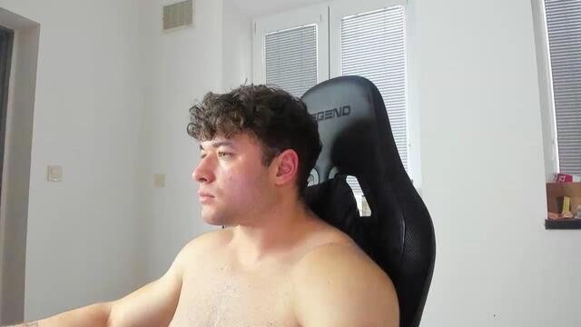 Preview photo of webcam model cody-matisse on Flirt4Free