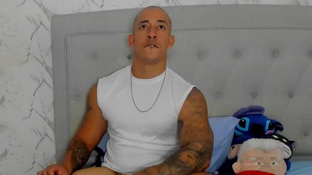 luigi-ferrara na Flirt4Free: fotky a profil