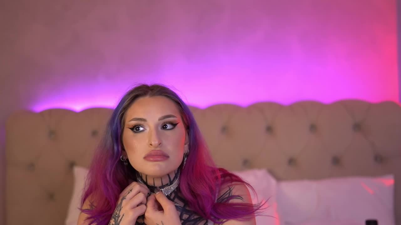 elvirarae, webcammodell på XloveCam: bilder