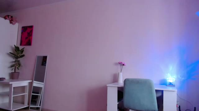 eliscuteblonde, μοντέλο webcam στο Chaturbate