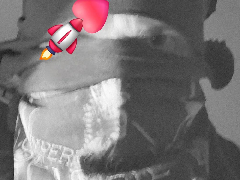 BLaKHUNTERSTUDIO — Stripchat ওয়েবক্যাম মডেল: ছবি