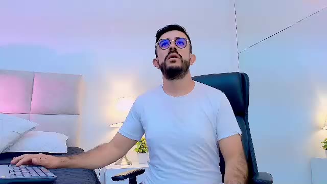 nicosaint_ në Chaturbate: foto dhe profili