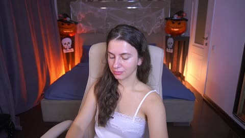 littlejulii (BongaCams): fotod ja profiil