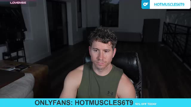 hotmuscles6t9 — Chaturbate ওয়েবক্যাম মডেল: ছবি