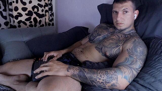 shane-clay: عارضة كاميرا ويب على Flirt4Free
