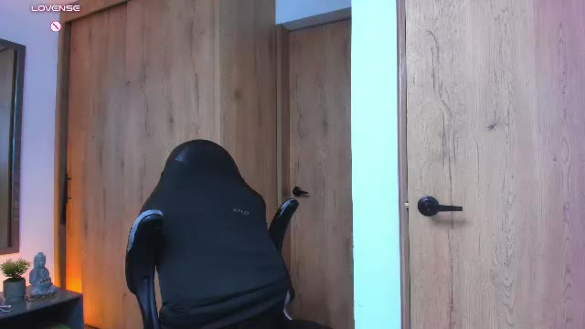 johnbelt_ di Chaturbate: foto model webcam