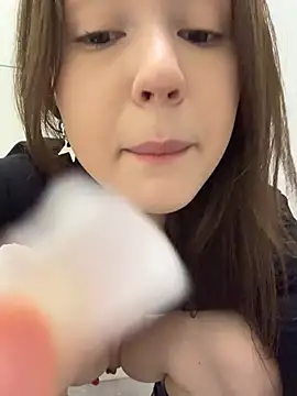 Peachy_Dream, μοντέλο webcam στο Stripchat